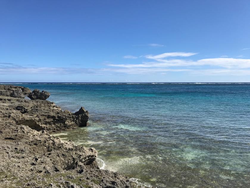 シギラビーチの海